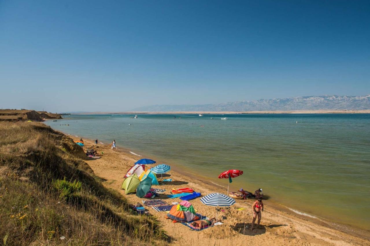 Apartments For Families With Children Privlaka, Zadar - 5747 Bagian luar foto